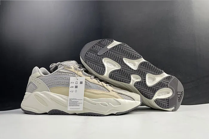 Adidas Yeezy Boost 700 v2 Cream GY7924