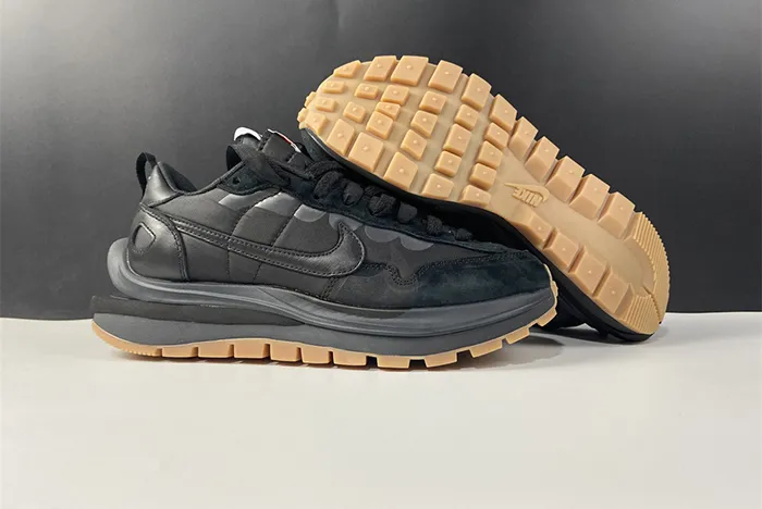 Nike Vaporwaffle Sacai Black Gum DD1875001