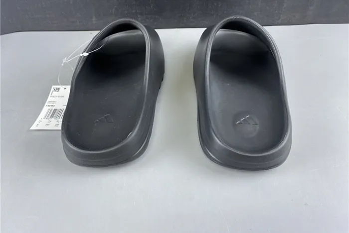 adidas Yeezy Slide Onyx HQ6448
