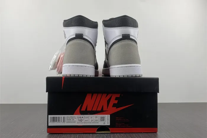 Air Jordan 1 Retro High OG Stage Haze 555088-108