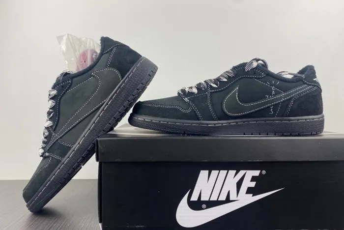 Travis Scott x Air Jordan 1 Low OG DM7866-100