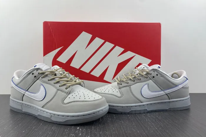 NIKE DUNK LOW