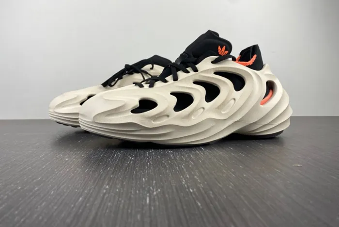 adidas Yeezy ADIFOM Q HP6582