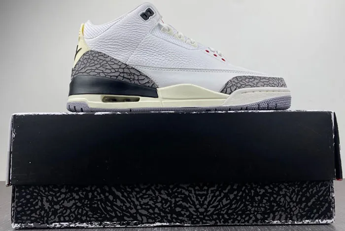 Air Jordan 3 Retro Reimagined Summit White/Fire Red-Black DN3707-100