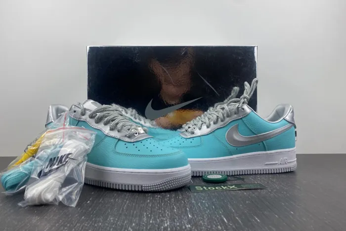 T*f*ny & co. x nike air force 1 low dz1382-003