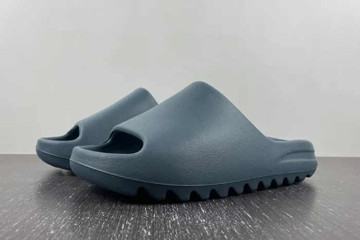 Adidas YEEZY SLIDE “Slate Marine ID2349