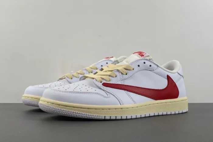 Travis Scott x Air Jordan  CQ4277-113
