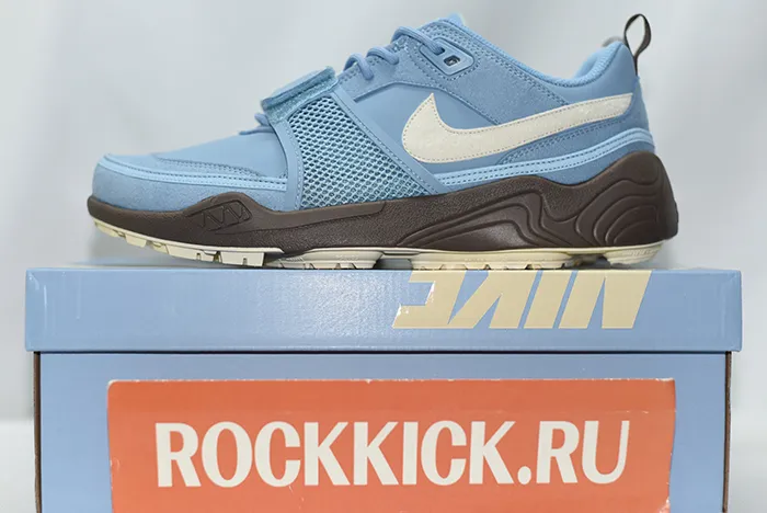 Nike Travis Scott x Nike Zoom Field Jaxx HQ3072-400