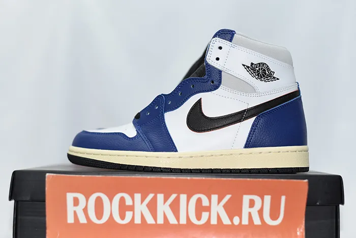 Air Jordan 1 High OG DZ5485-100