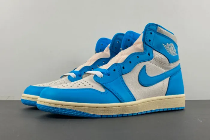 Air Jordan 1 High OG UNC Reimagined DZ5485-402